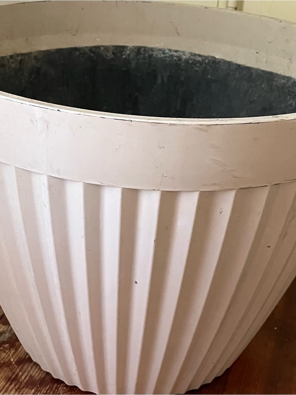 Ribbed Better Homes&Gardens Ellan White Plant Pot!Accepting Offers/Bundle Deals!